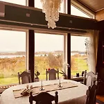 Atlantis With Sauna And Great Views Feriehus *