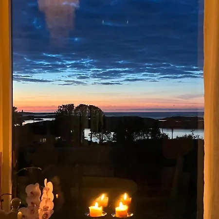 Atlantis With Sauna And Great Views 펜션 Vevang