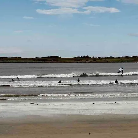 Atlantis With Sauna And Great Views 펜션 *