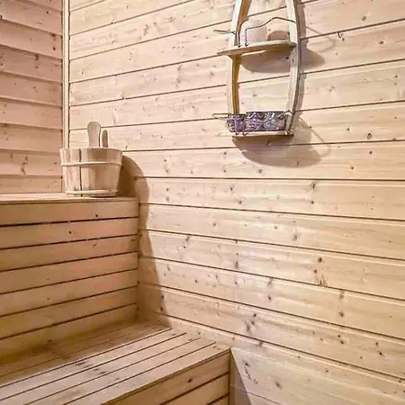 Atlantis With Sauna And Great Views