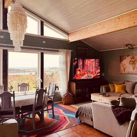 Atlantis With Sauna And Great Views Vevang