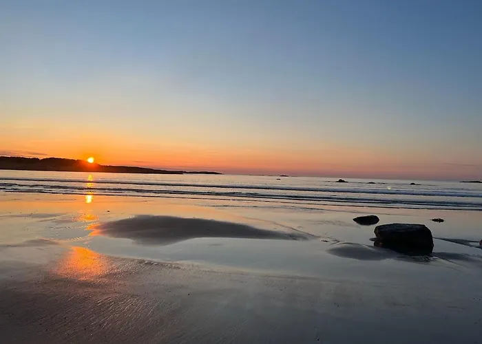 Atlantis With Sauna And Great Views Vevang