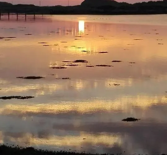 Atlantis With Sauna And Great Views Vevang