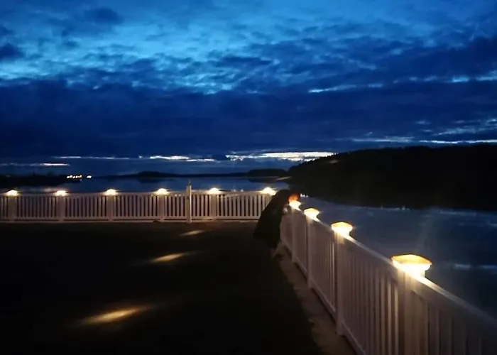 Atlantis With Sauna And Great Views