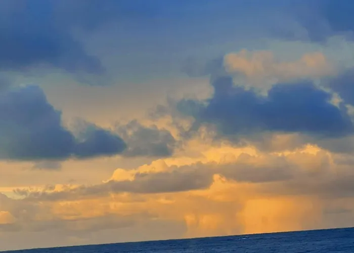 Atlantis With Sauna And Great Views Hébergement de vacances