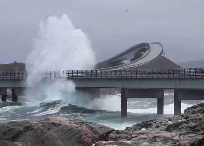 Hébergement de vacances Atlantis With Sauna And Great Views