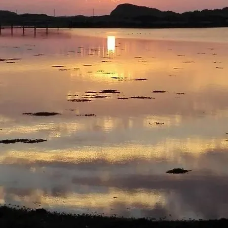 Atlantis With Sauna And Great Views Vevang