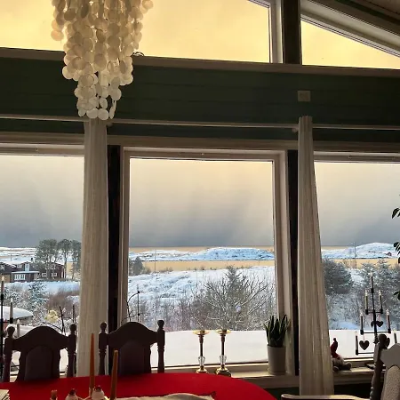 Atlantis With Sauna And Great Views 度假居