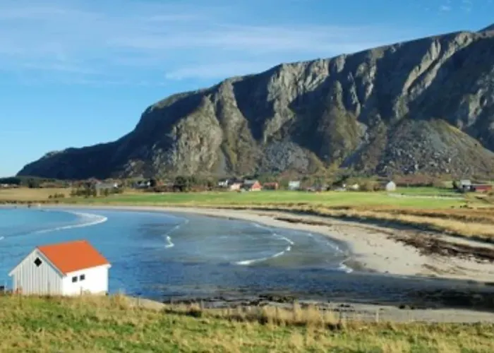 Atlantis With Sauna And Great Views Feriehus Vevang